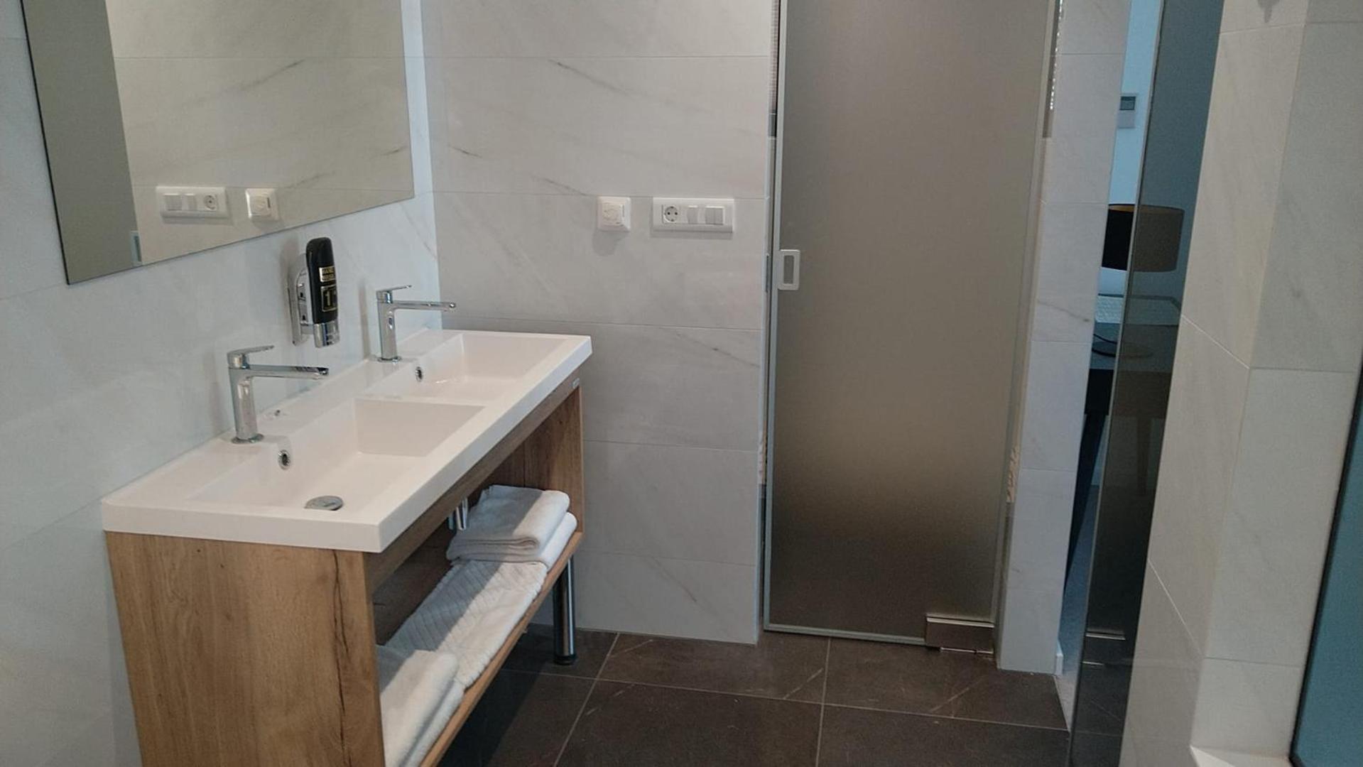 Hotel Oscar Kaštela Kültér fotó