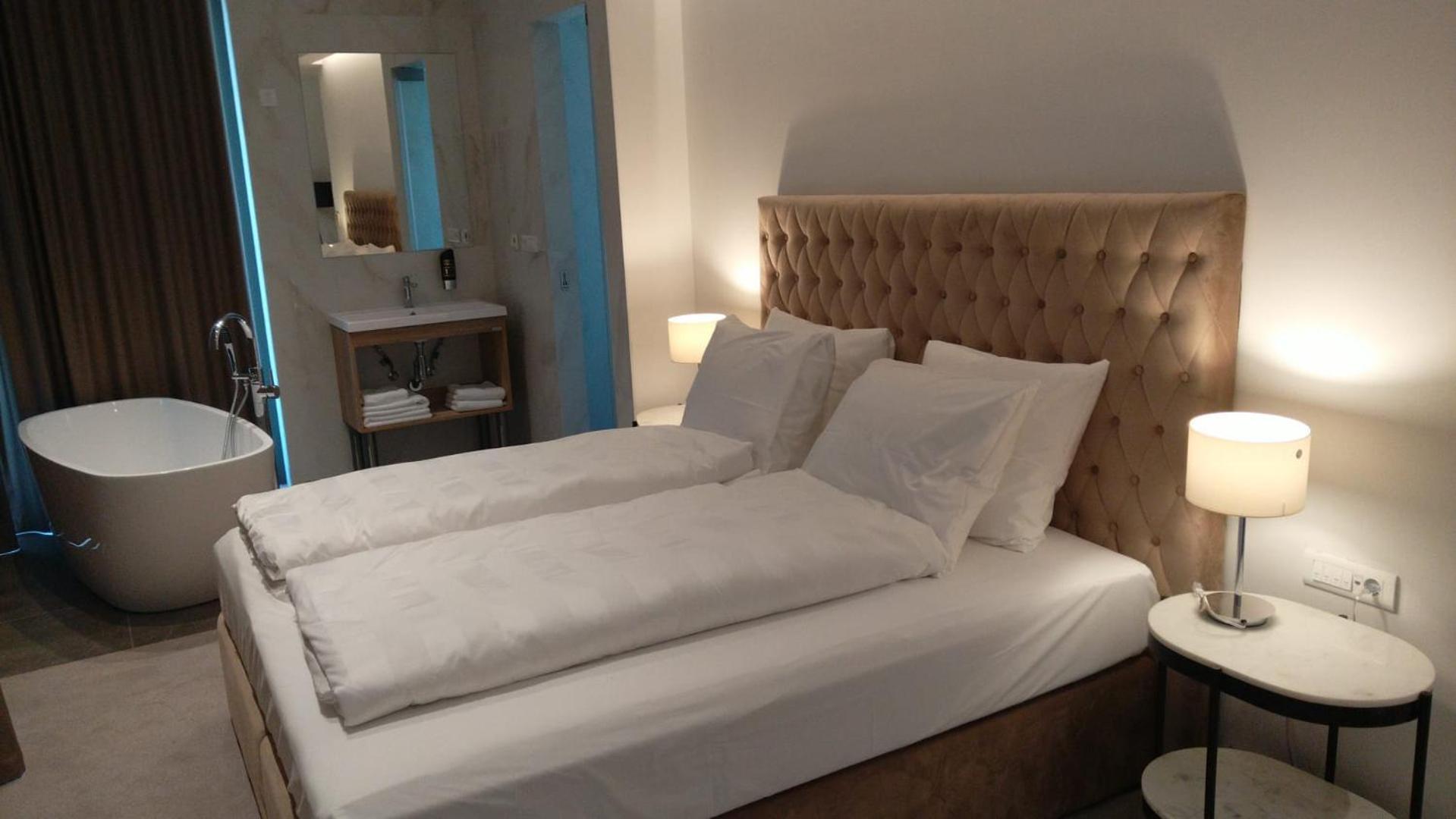 Hotel Oscar Kaštela Kültér fotó