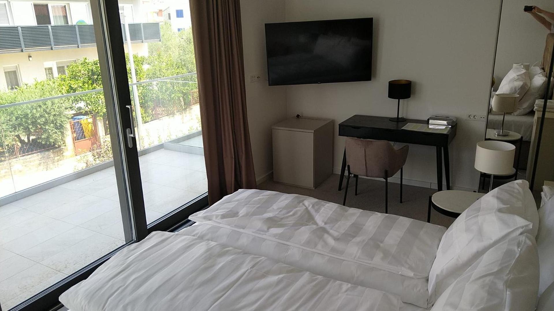 Hotel Oscar Kaštela Kültér fotó